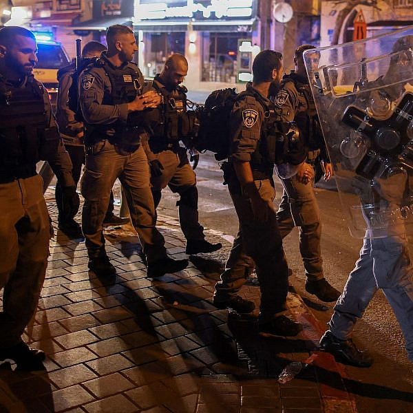 חולדאי, יפו היא המבחן הגדול שלך. חיילי מג