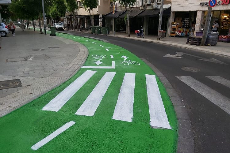 שביל האופניים הירוק במרמורק. צילום: עיריית תל אביב-יפו