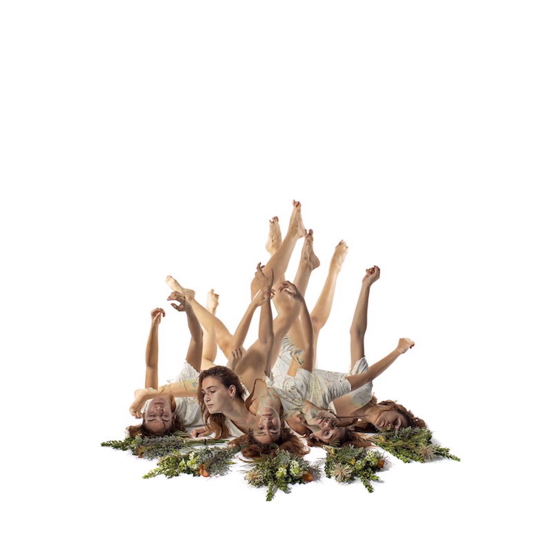 רקדני בת שבע ב-Hibrydancers. מתוך עבודתו של אסקף