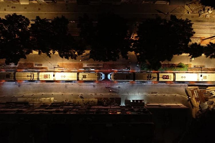 נסיעת מבחן של הרכבת הקלה ביפו. צילום: נת"ע