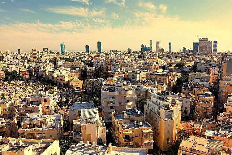 בדוק חסר פה משהו. צילום: shutterstock