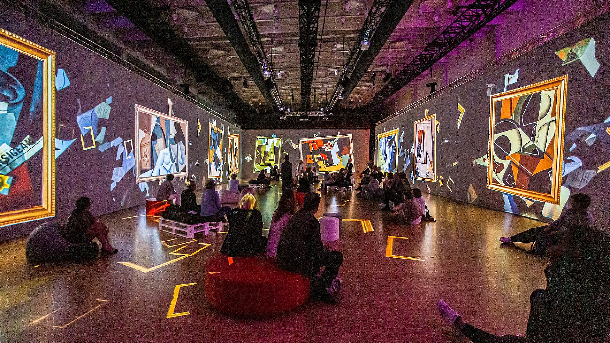 תערוכת Tomorrow | צילום: Lloyd Allen Tibayan