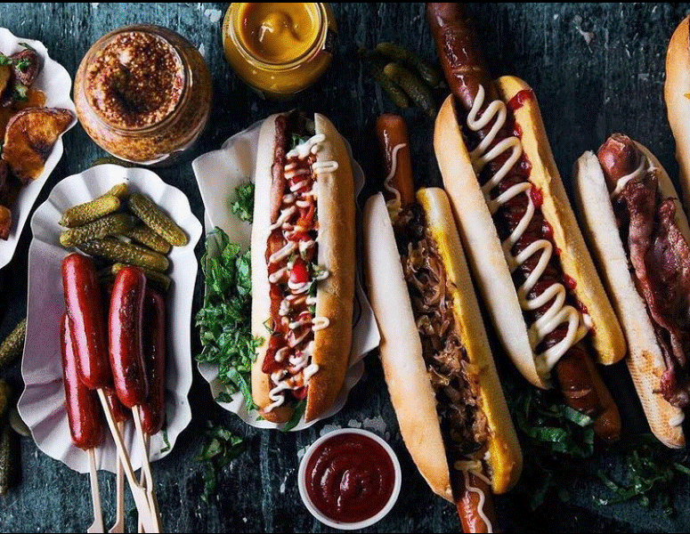 אוהבים נקניקיות? פרנק (צילום: אינסטגרם/פרנק)