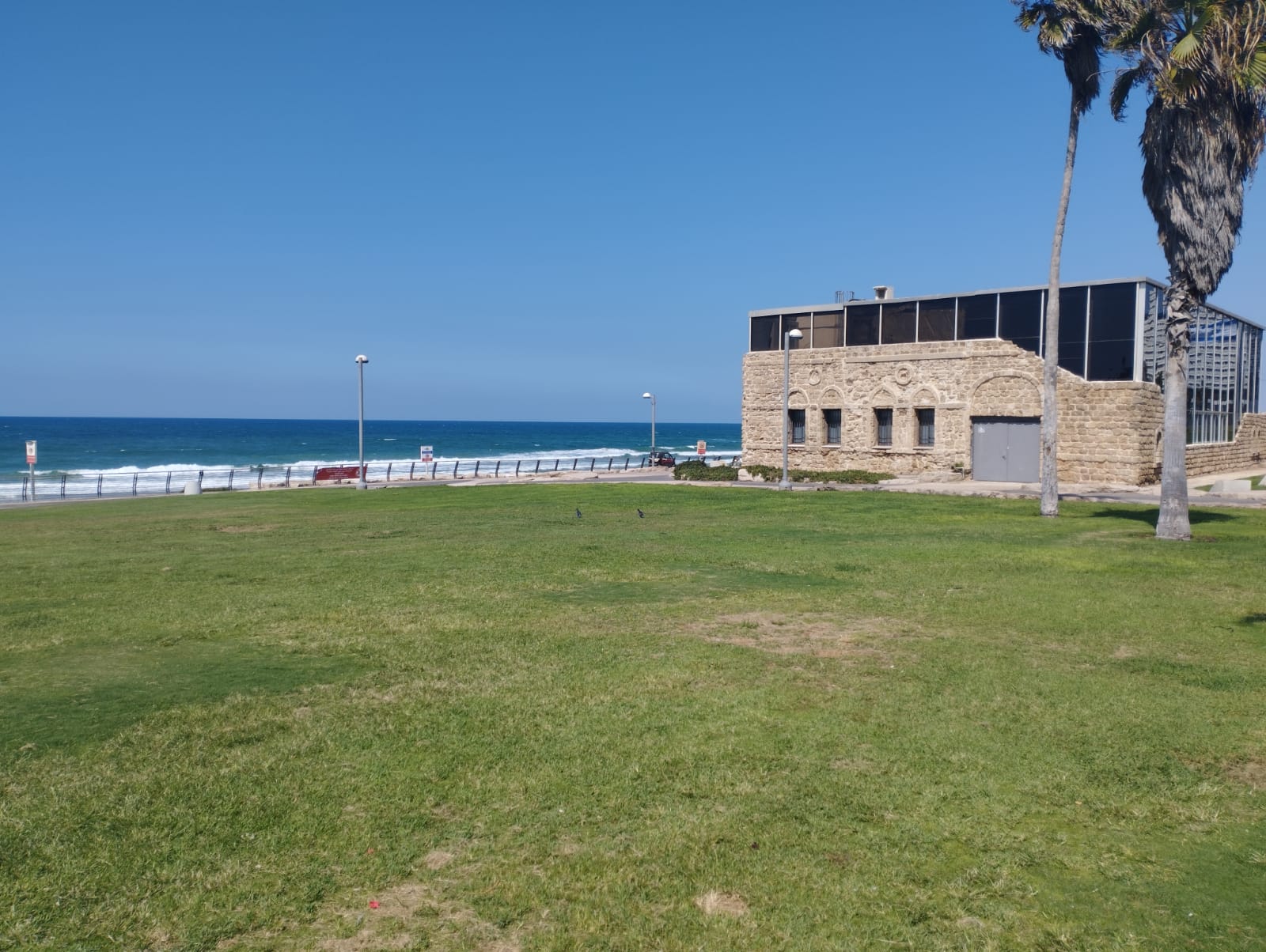 זוכרים את הבוטקה? (צילום: דרור ליברמן) זוכרים את הבוטקה? (צילום: דרור ליברמן)