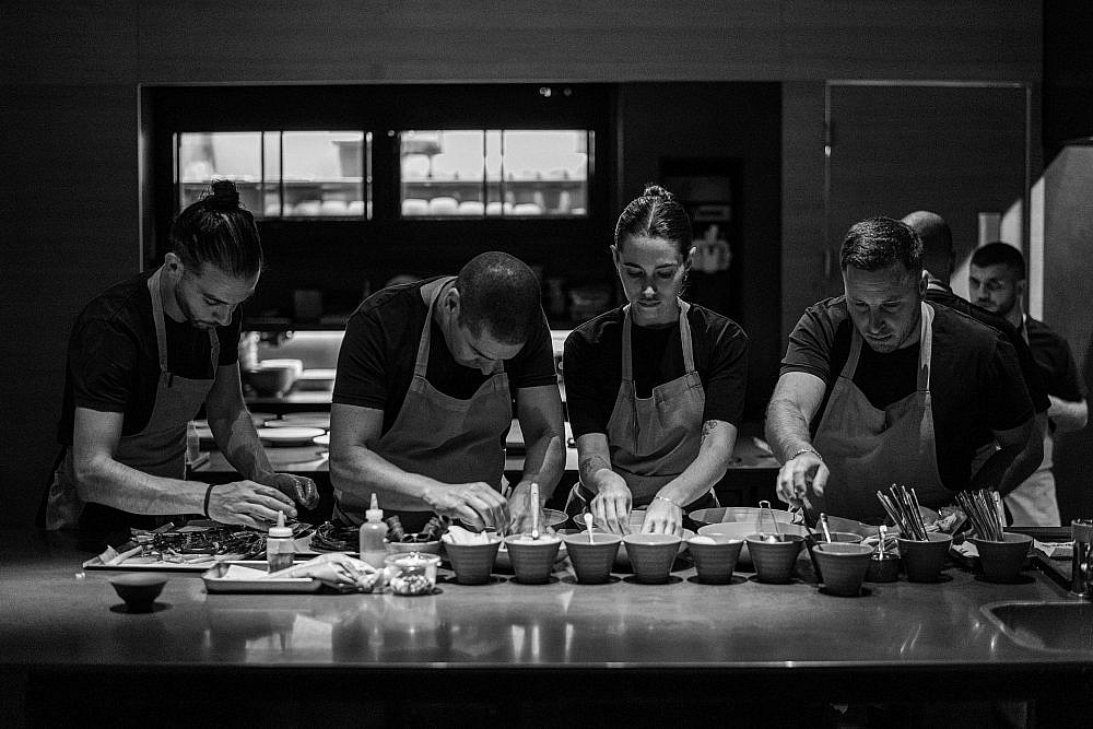 יש מסעדות הכי טובות ויש מסעדות ברמה אחרת. יוסי שטרית, היבה (צילום: דן פרץ) יש מסעדות הכי טובות ויש מסעדות ברמה אחרת. יוסי שטרית, היבה (צילום: דן פרץ)