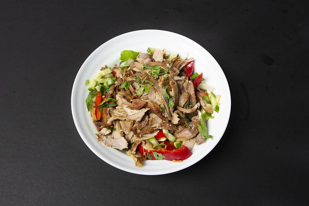 שווארמה יאשקה. אפשר גם עם סלט | צילום: יח"צ