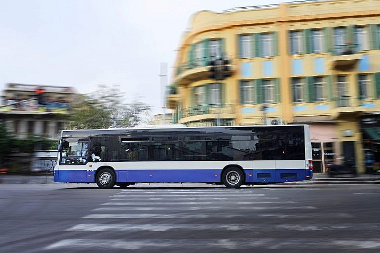 אוטובוס בתל אביב (צילום: שאטרסטוק)