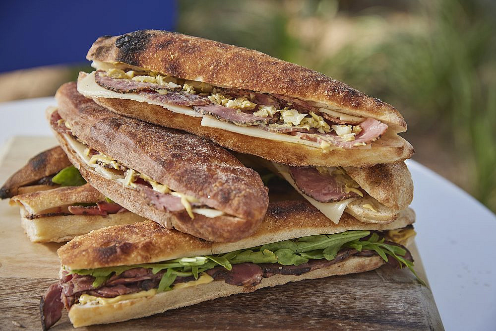 הפוקאצ'ות החדשות. בוטי שרונה (צילום אפיק גבאי)