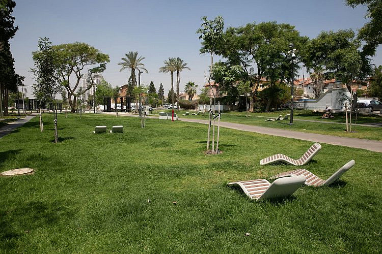 פארק הסופרים בבאר שבע. צילום: ארכיון עיריית באר שבע