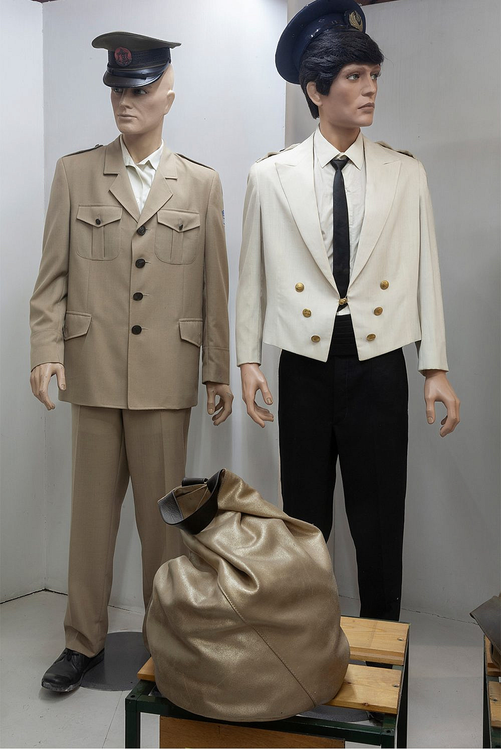 איליה רבינוביץ, משכן האמנים הרצליה