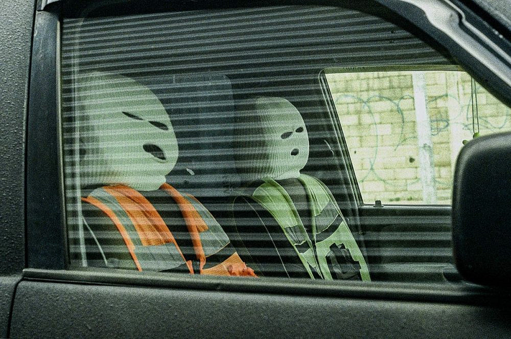 קובי עמיאל, גלריה נולובז