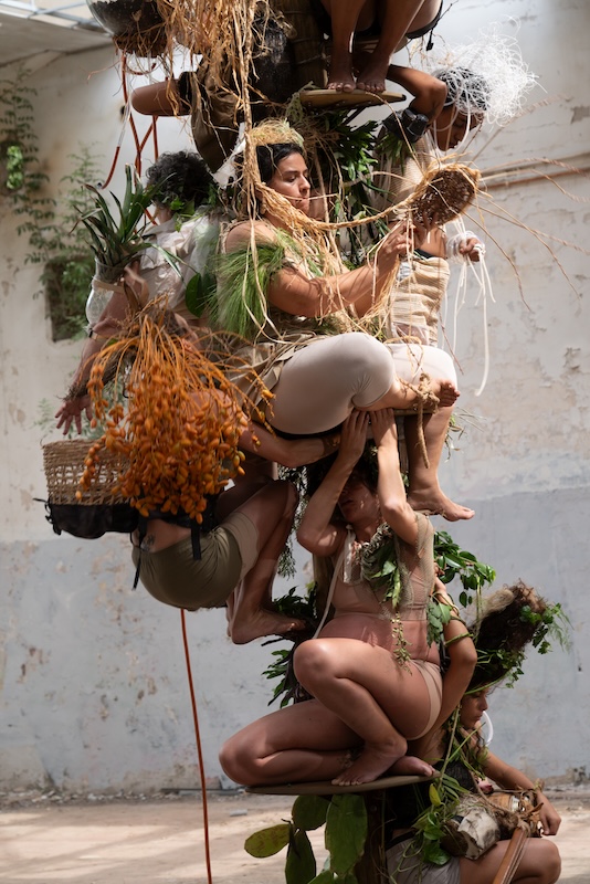 אילת כרמי ומירב הימן, בית טיכו. צילום: רוני קאופמן