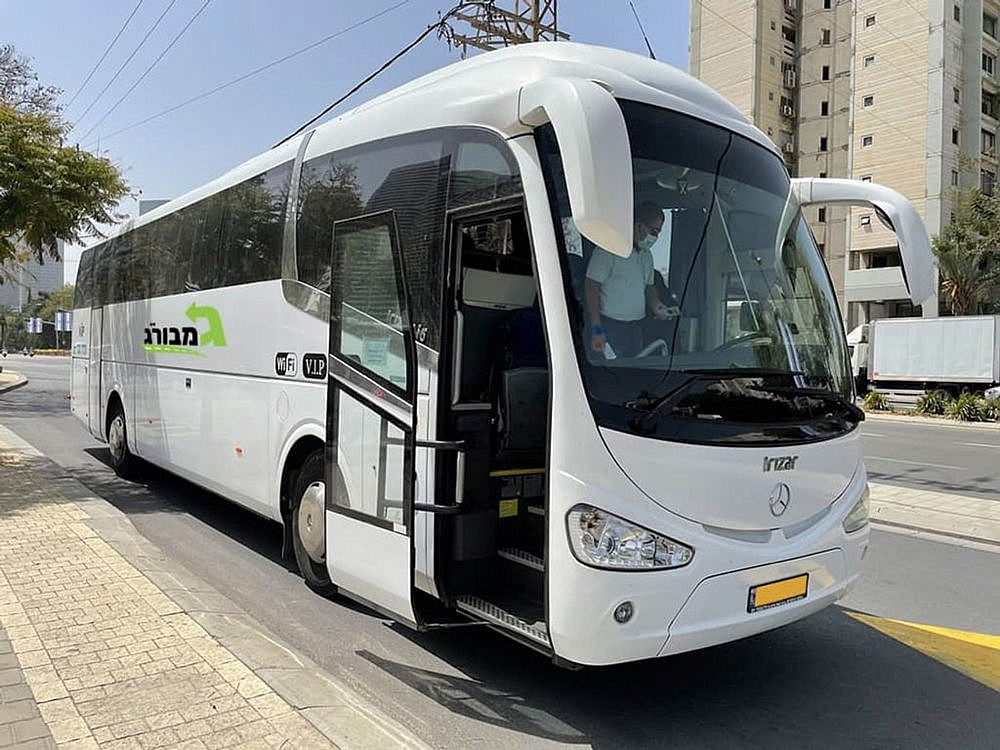 אוטובוס של חברת גמבורג הסעות