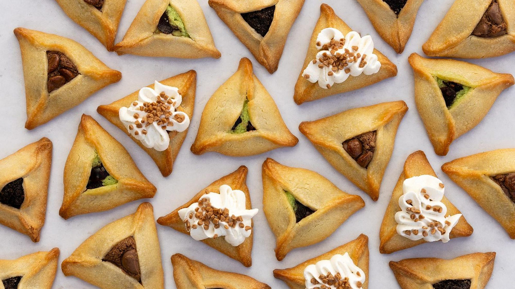 צפוף באוזן. אוזני המן של דלאל. (צילום: מאי אלמוג)