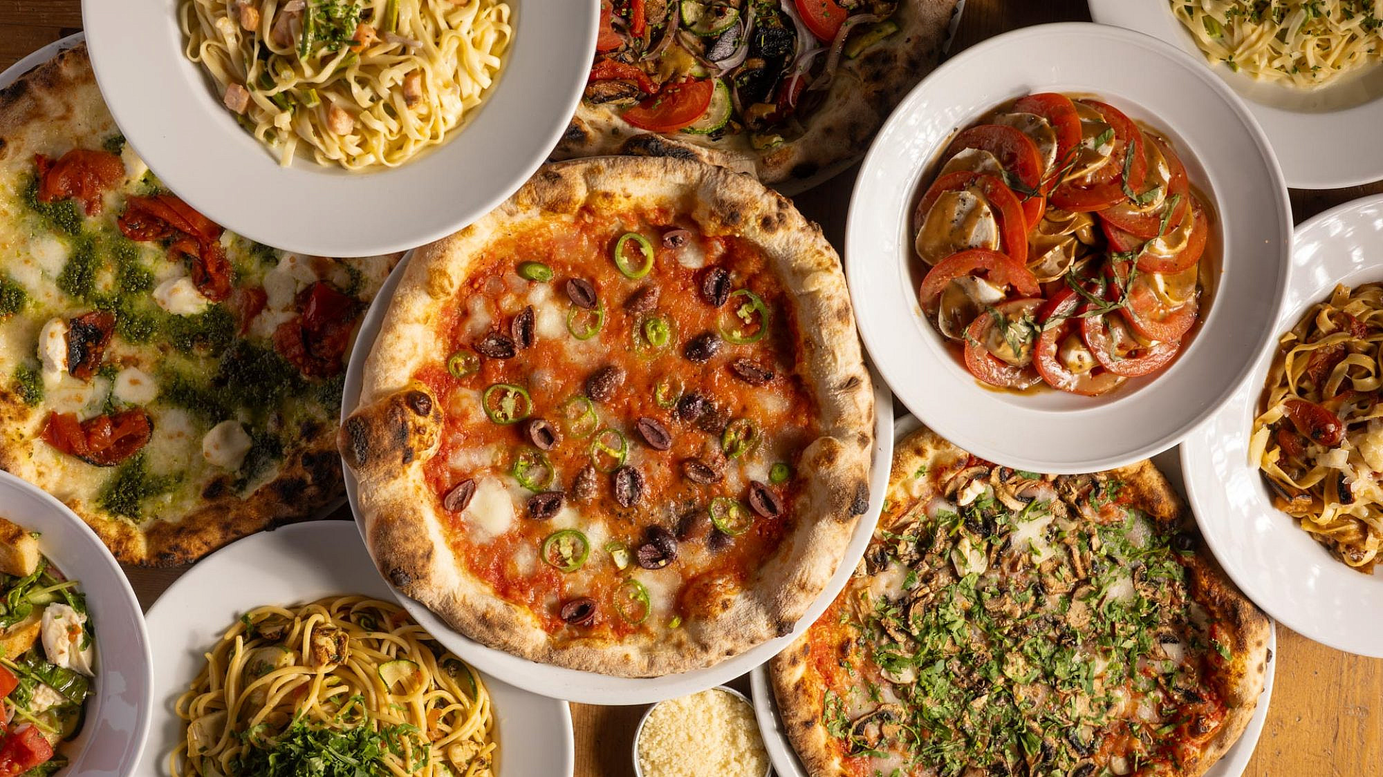 ארזתם לבד?. הפיצה (צילום מאי גולדשטיין)