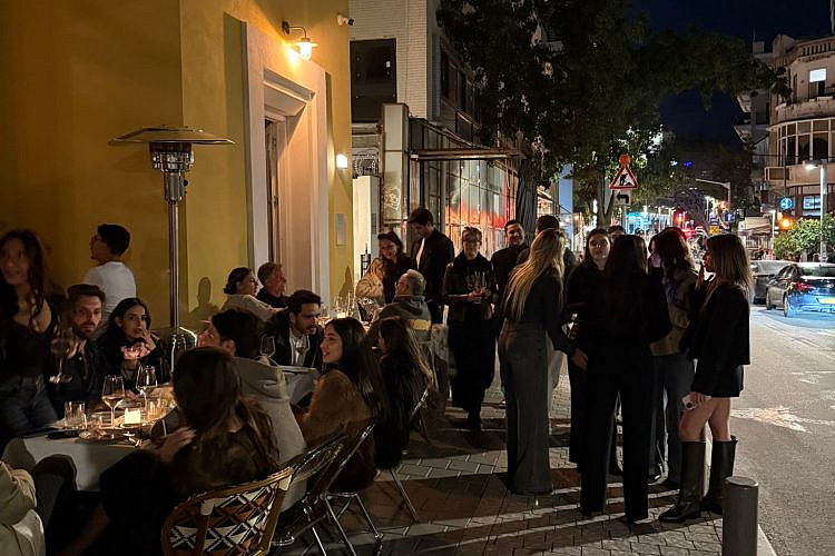 she winebar (צילום: שיר בקשי)