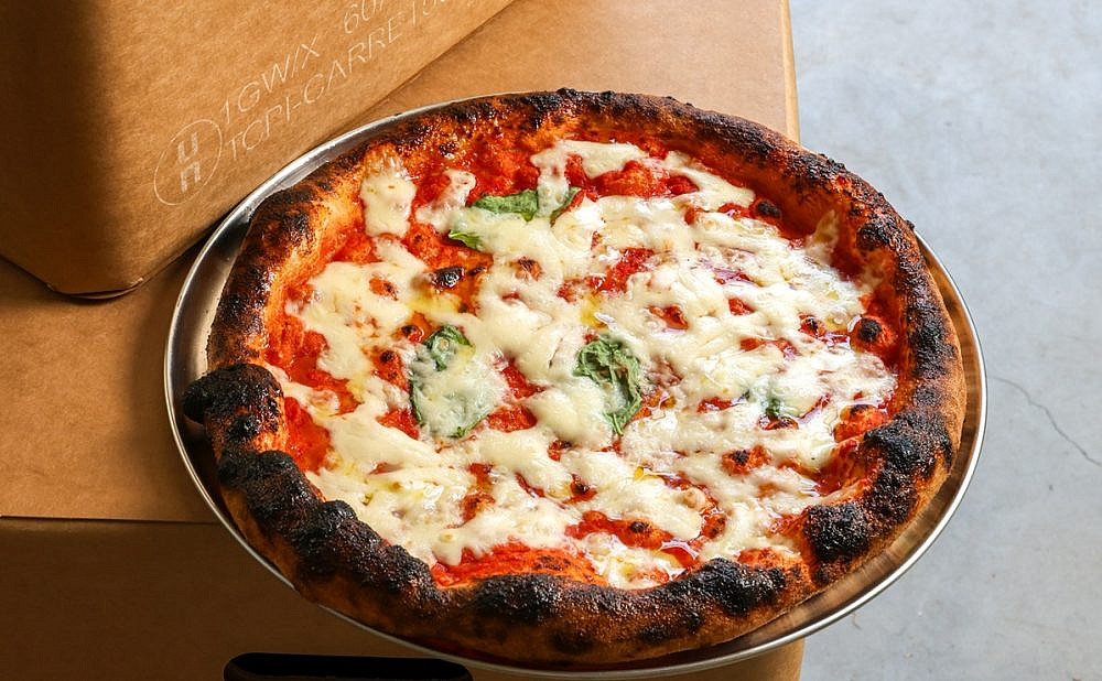 שים לי קצת שרוף בקצה אבל. קוטה Cotta. צילום: רוי גיא שים לי קצת שרוף בקצה אבל. קוטה Cotta. צילום: רוי גיא