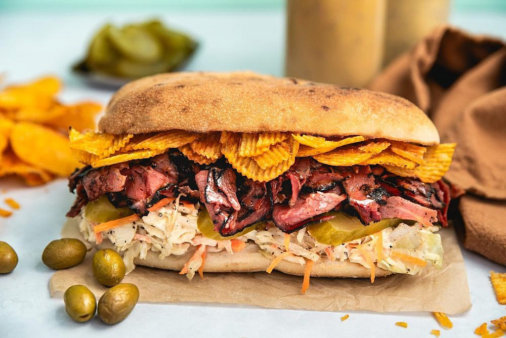 מזליקה מגיעים ל"חמץ אקספרס" בדיזנגוף סנטר (צילום: יעלי יצחקי)