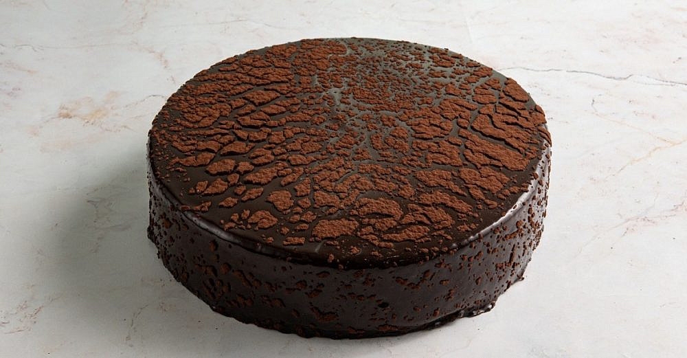 סוד כמוס. עוגת מוס שוקולד, דלאל. (צילום: אסף קרלה)
