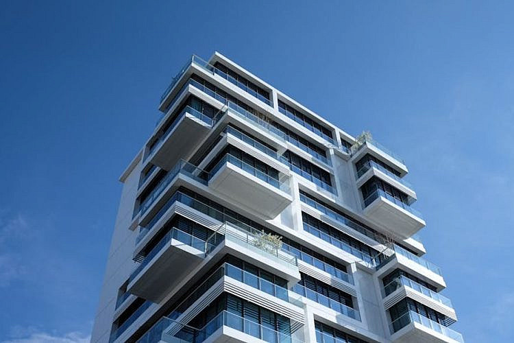 בניין מגורים קטן. צילום: Timur Saglambilek באתר PEXELS