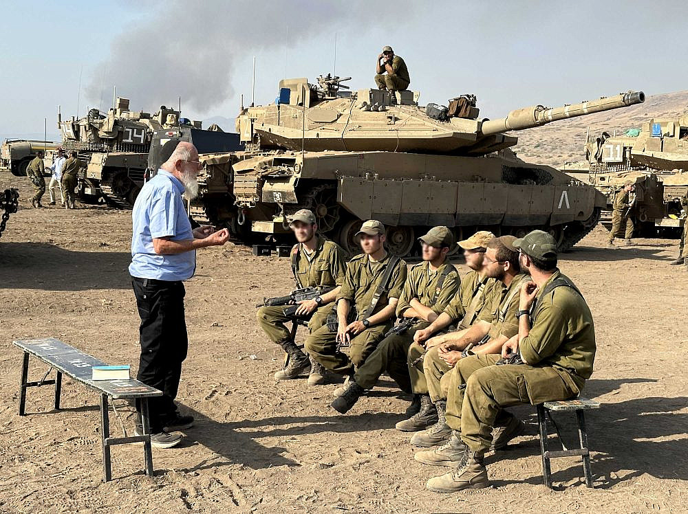 מתוך הסרט "הבן יקיר לי". צילום: עדית גן-צבי