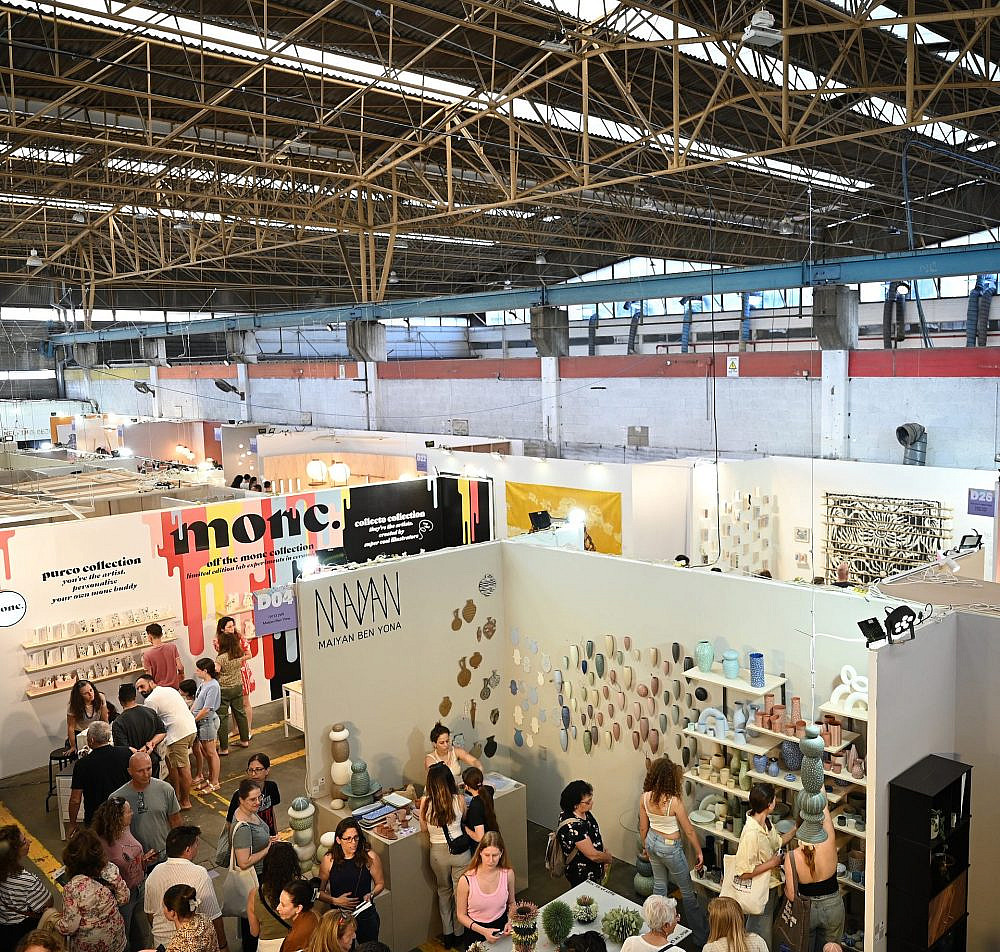 חוזר חלילה. צבע טרי (צילום: שירי עציץ)