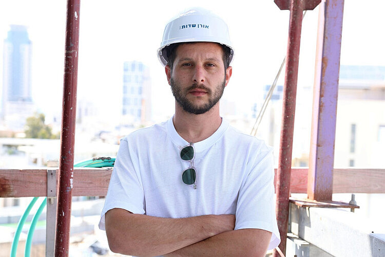 עומר שדות. צילום: אביב פאגלין