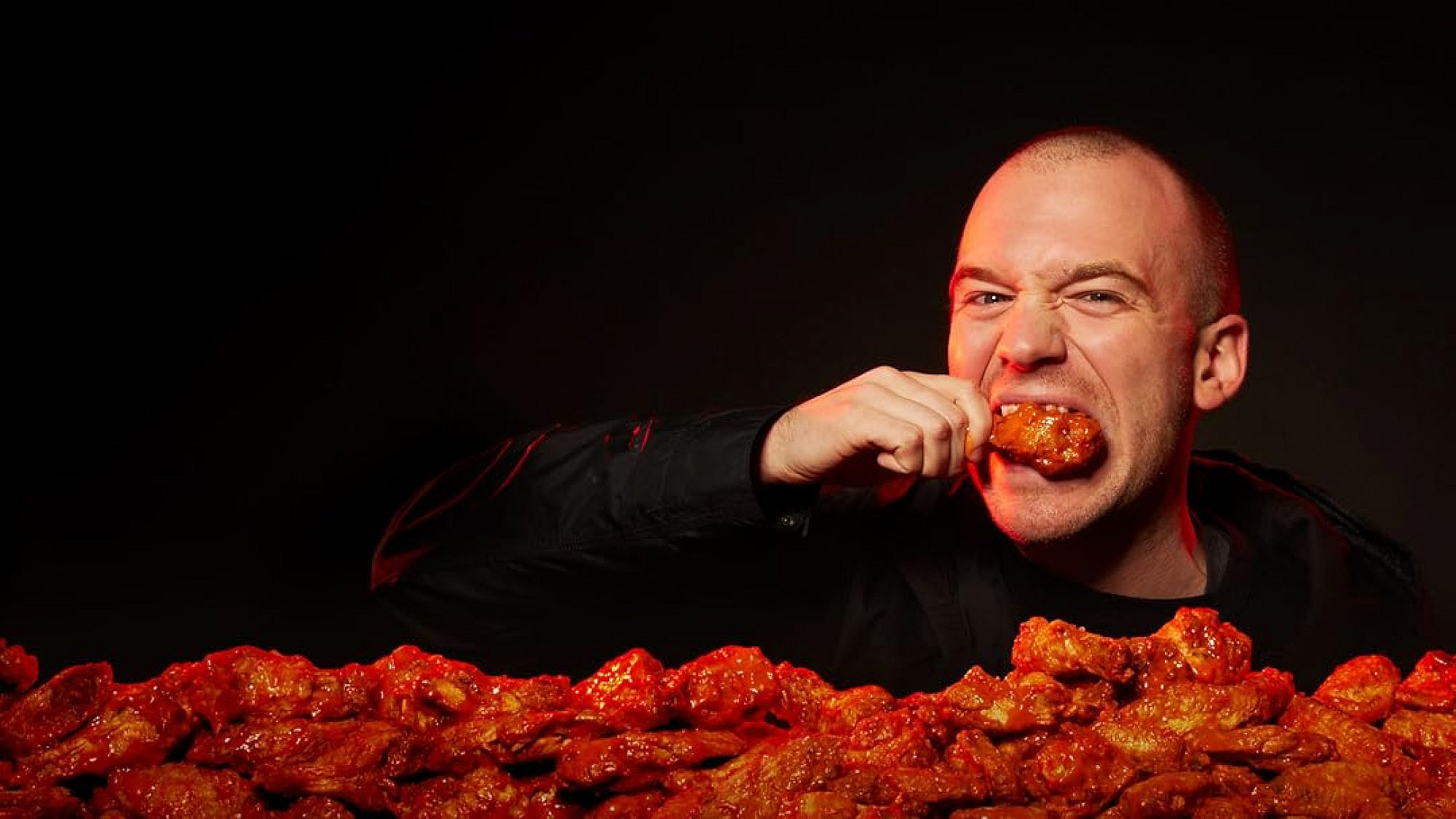 שון אוונס, "Hot Ones" (צילום: יחסי ציבור)