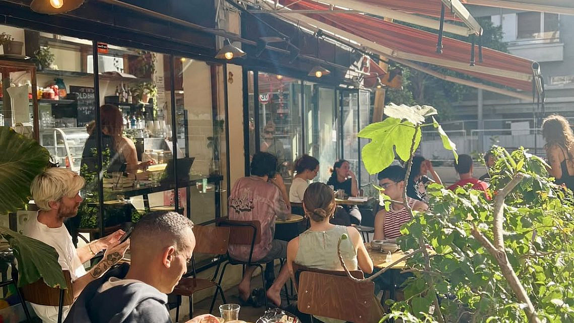 קפה אלנבי (צילום: @cafeallenbytlv
/אינסטגרם)