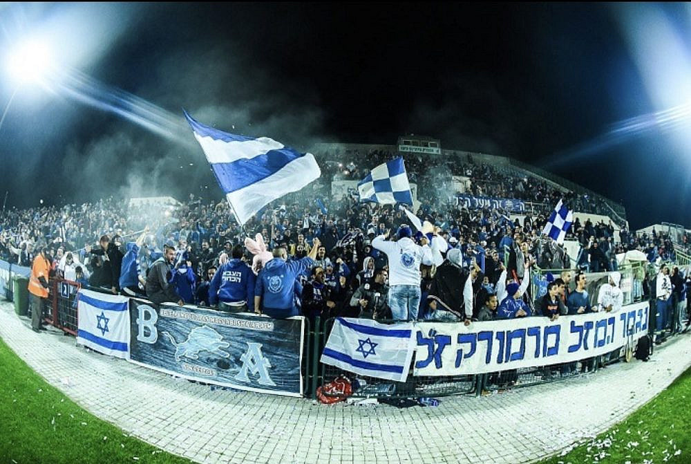 "הדרבי האחרון – שעריים X מרמורק". (צילום: רונלדי ברנשטיין) "הדרבי האחרון – שעריים X מרמורק". (צילום: רונלדי ברנשטיין)