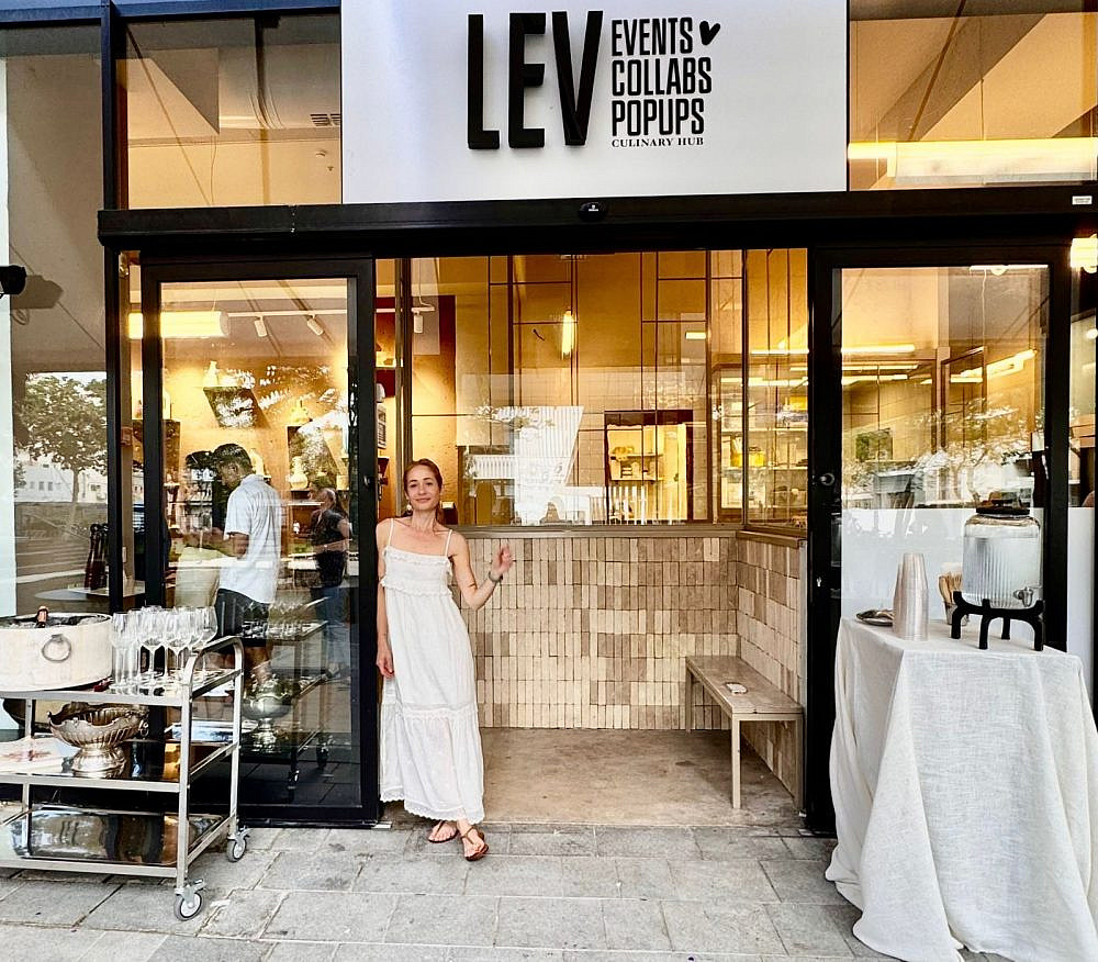 רווית מבורך, LEV (צילום: ניצן חלק סושיאליסטה) רווית מבורך, LEV (צילום: ניצן חלק סושיאליסטה)