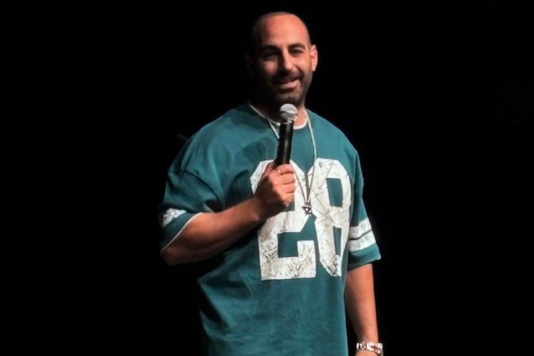 צחוק הגורל. יוחאי ספונדר באירוע של רוית