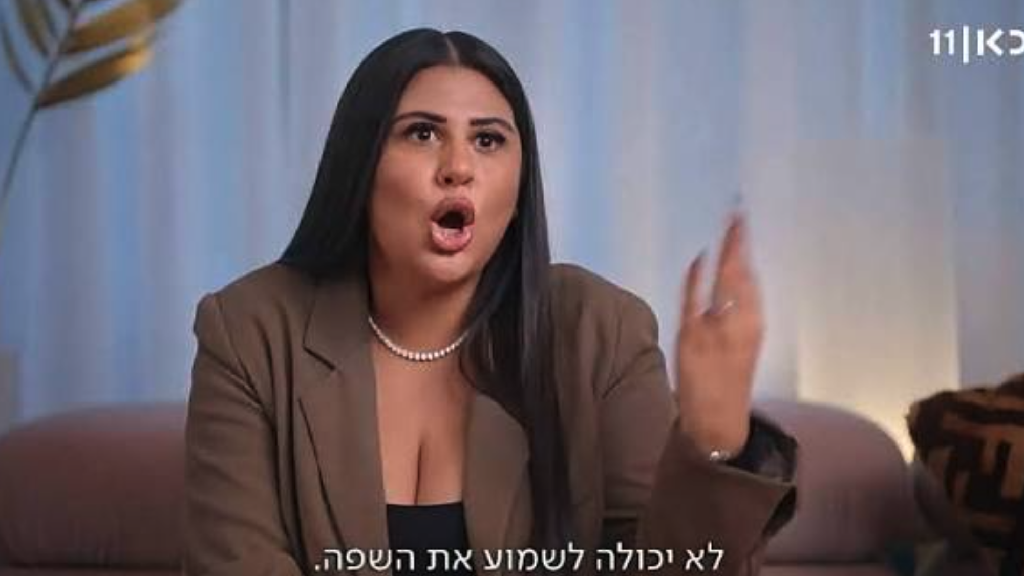 במקרה הזה, הפוליטיקאים צדקו. דולב ב"ארבע חתונות" (צילום מסך: כאן 11)