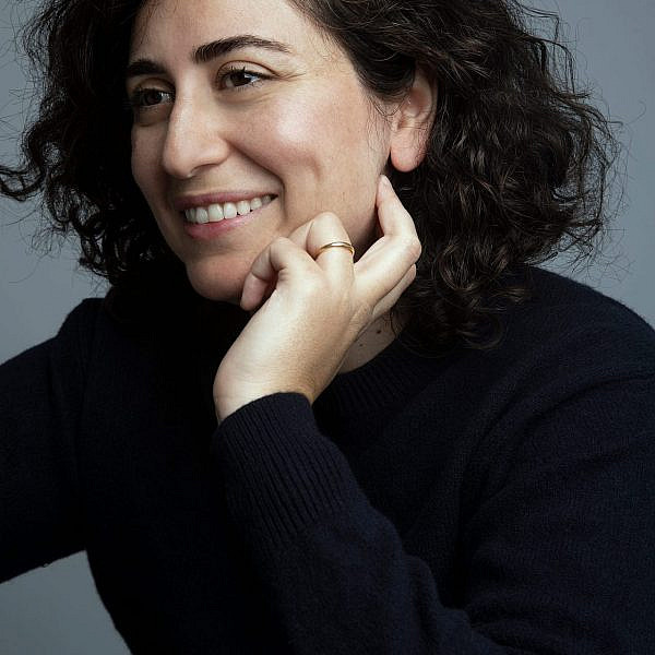 כיף כמו בתאילנד. שיר ראובן. (צילום: שרי עוז)