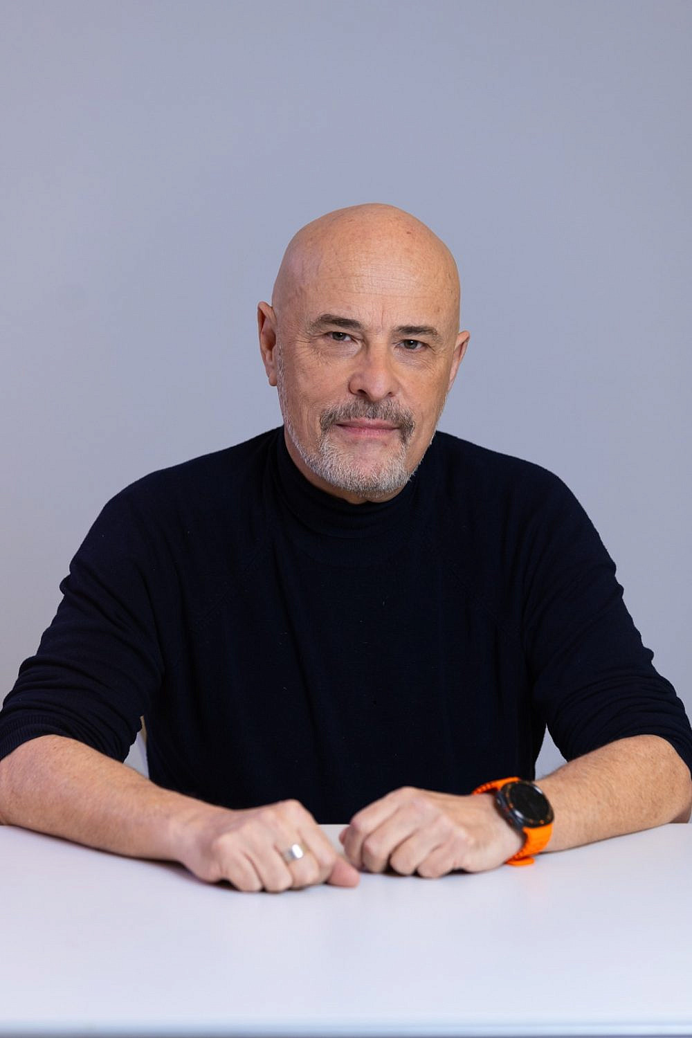 יואב גינאי (צילום: אקו"ם)