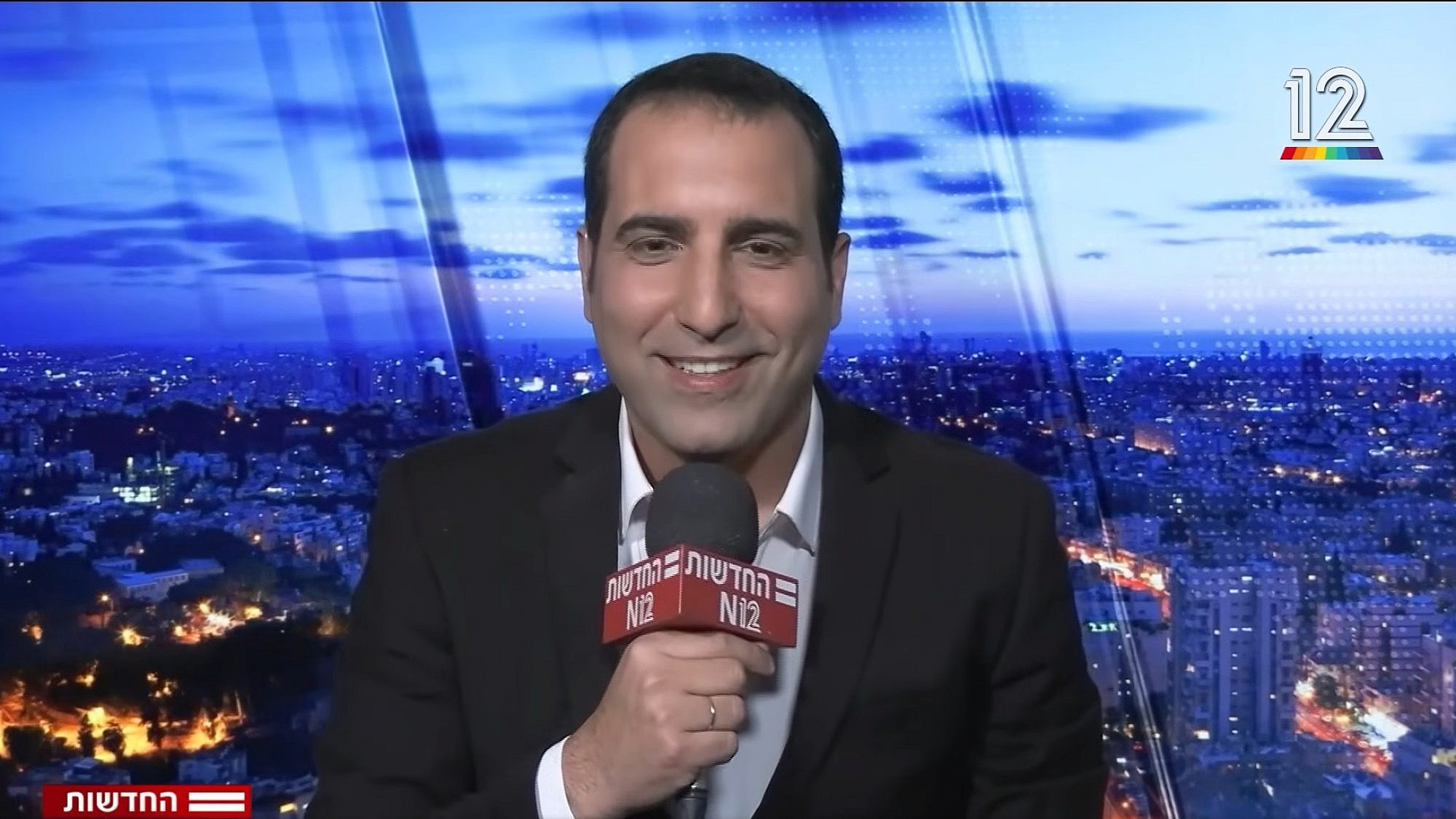 בטח גם מאמין לכל הנפצה של ה-AI. ירון אברהם. (צילום מסך/ קשת) בטח גם מאמין לכל הנפצה של ה-AI. ירון אברהם. (צילום מסך/ קשת)